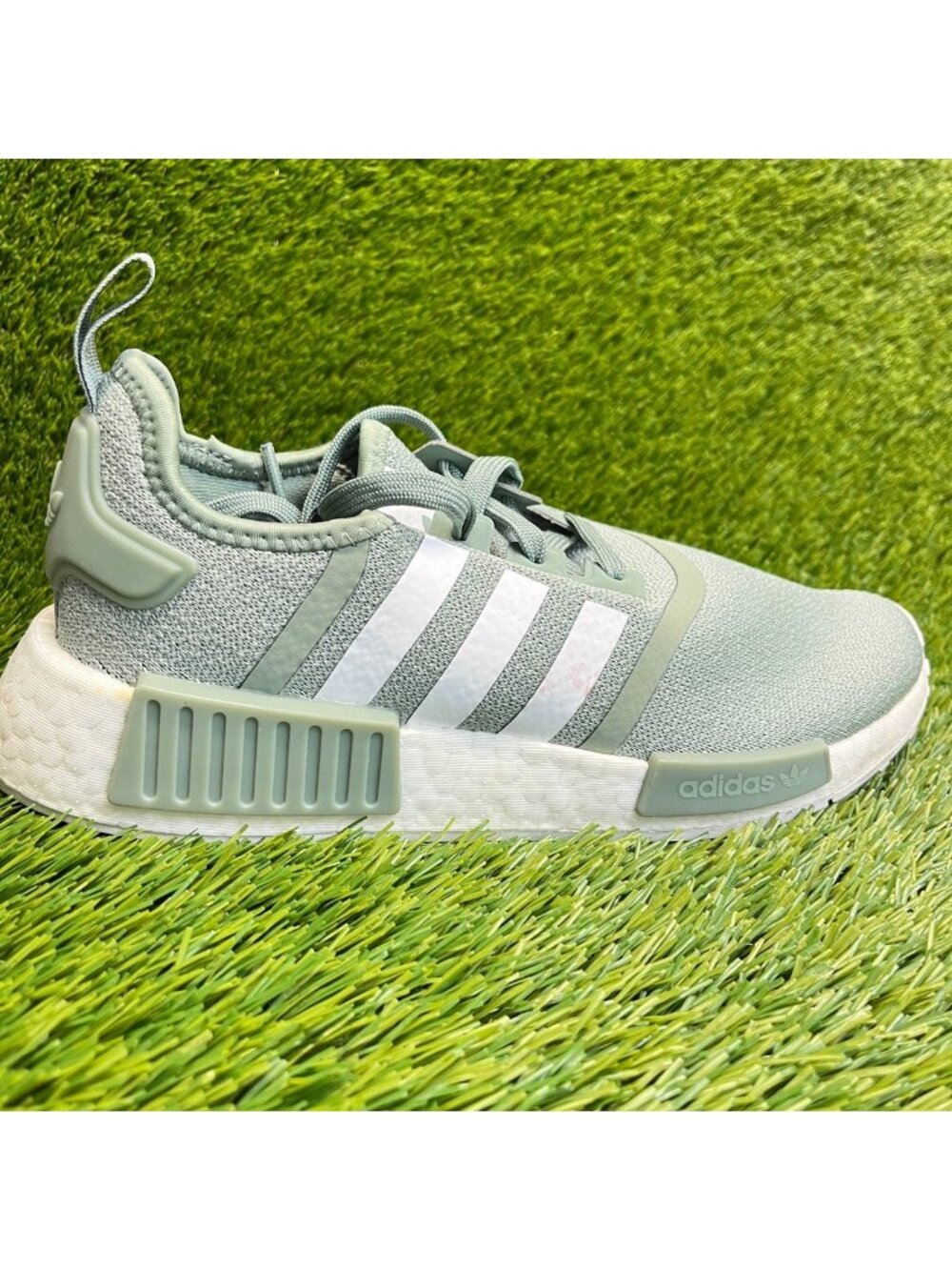 Adidas NMD_R1 Boys Size 6.5Y Green White Athletic Running Walking Shoes Sneakers